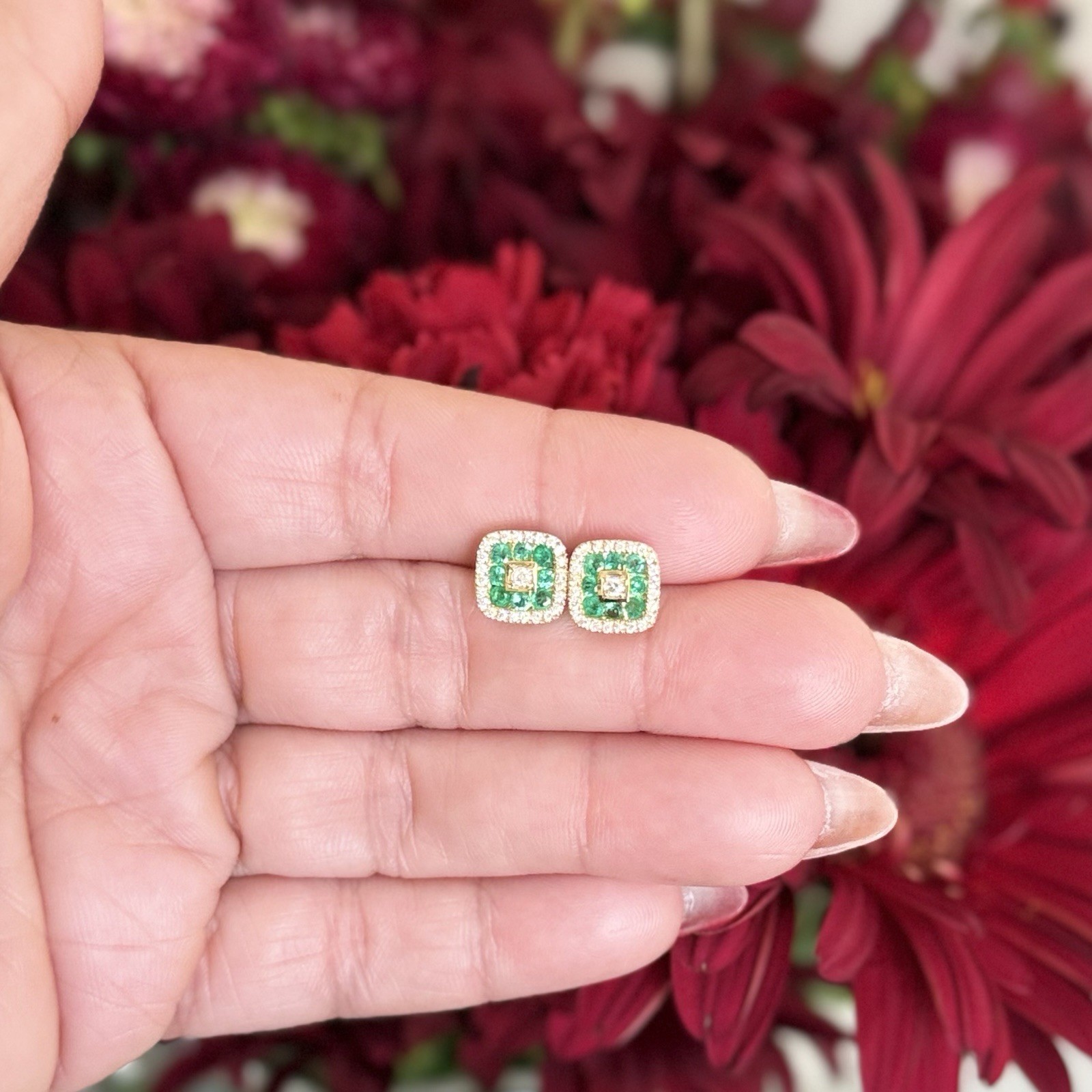 10K Yellow Gold Genuine Emerald & Diamond Stud Screw-Back Earrings, New - Picture 2 of 9