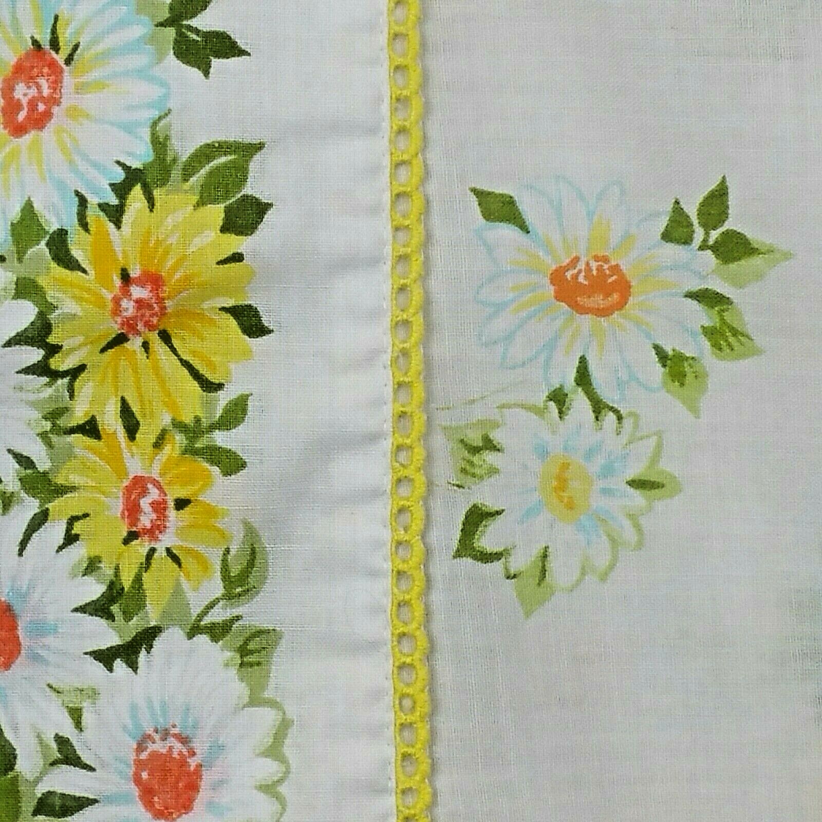 Vintage Pequot Full Flat Sheet Floral Daisy Shabby Cottage