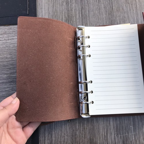 MALEDEN Refillable Spiral Daily Notepad Classic Embossed Travel Journal Burgundy