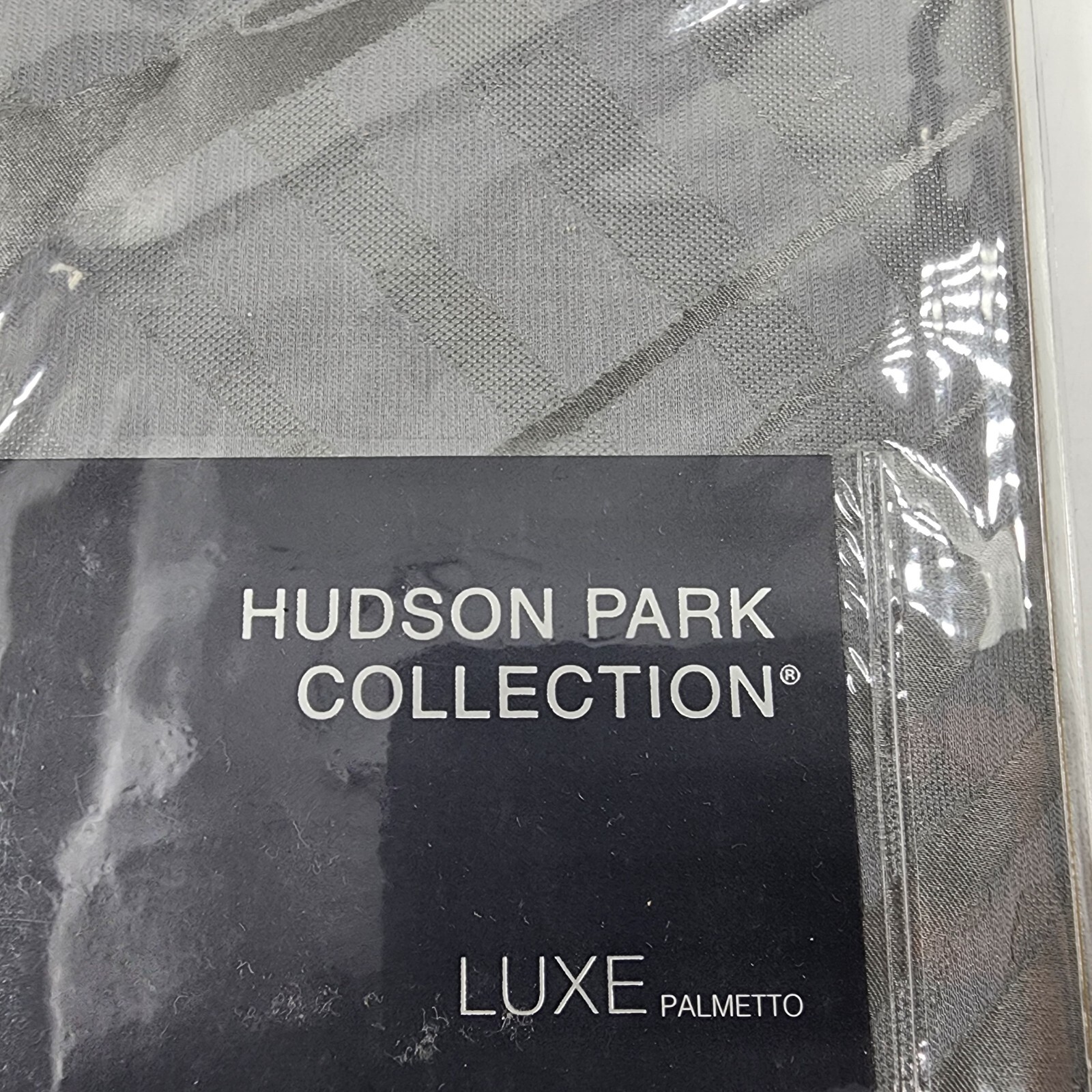 Hudson Park Collection Palmetto Cotton Silk Standard Pillow Sham Silver + - Picture 3 of 13