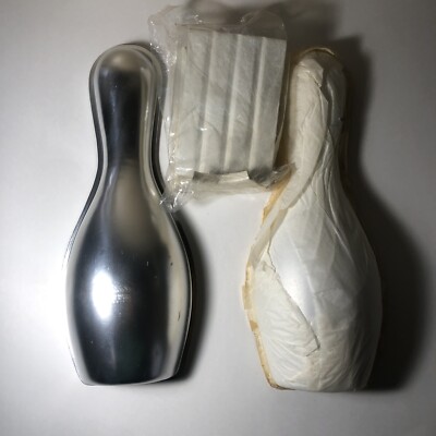 Vintage Wilton Cake Pan 3D Bowling Pin with Baking Stand 1972