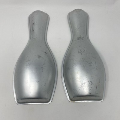 3D bowling pin cake pan Vintage Wilton #502-4424