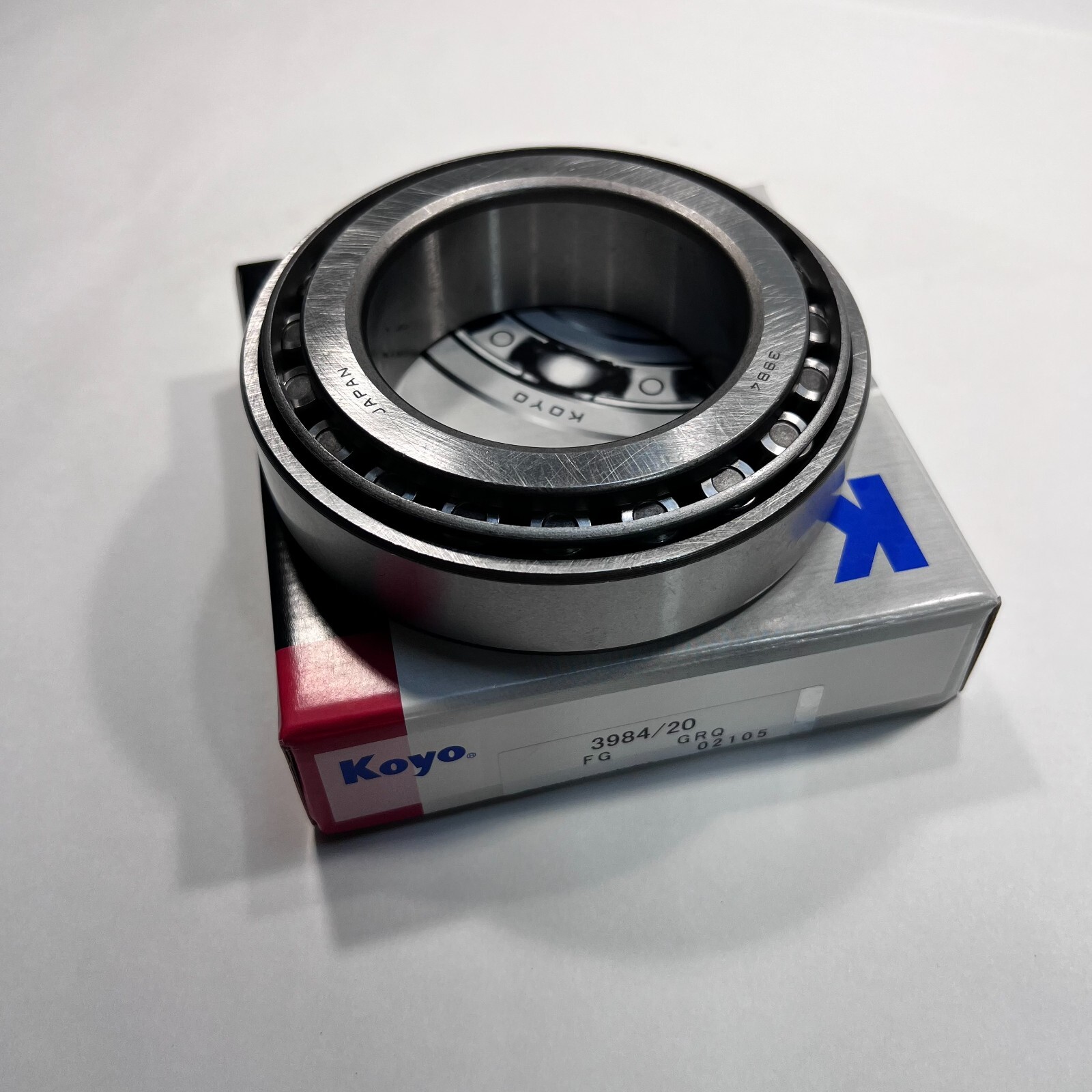 Bearing Differential Cage KOYO for ISUZU NPR NQR 3984