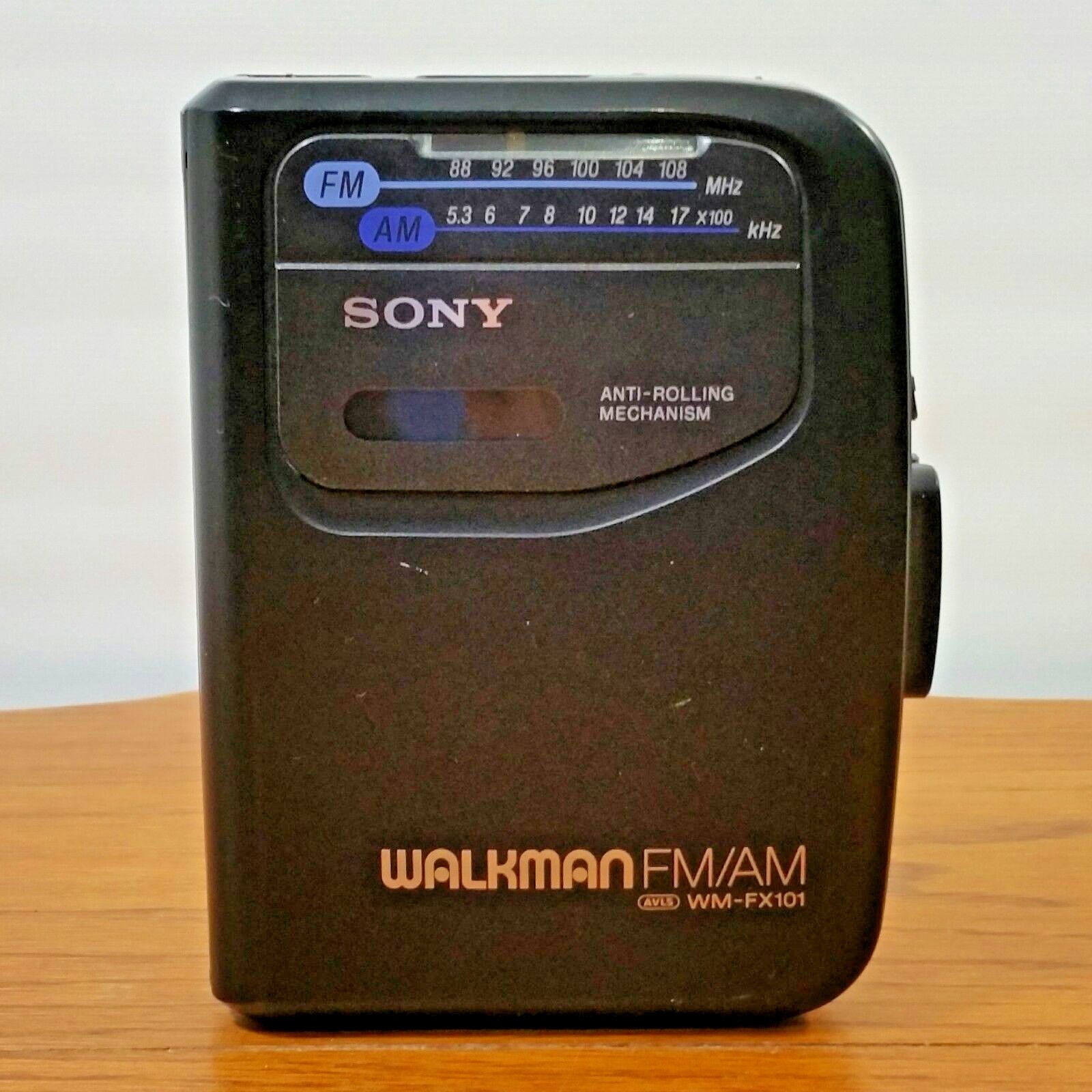 Sony Walkman WM-FX101 Cassette Player AM FM Radio Working Black Vintage NO EJECT