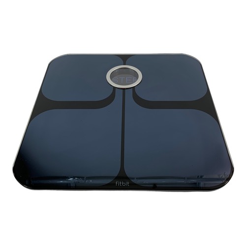 【お冷ゃさん】Fitbit Aria Wi-Fi Smart Scale Amazon.com: Fitbit Aria 2 Wi-Fi Smart Scale, Black : Health