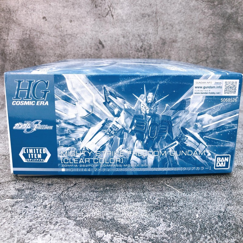HG 1/144 Mighty Strike Freedom Gundam Clear Color Limited