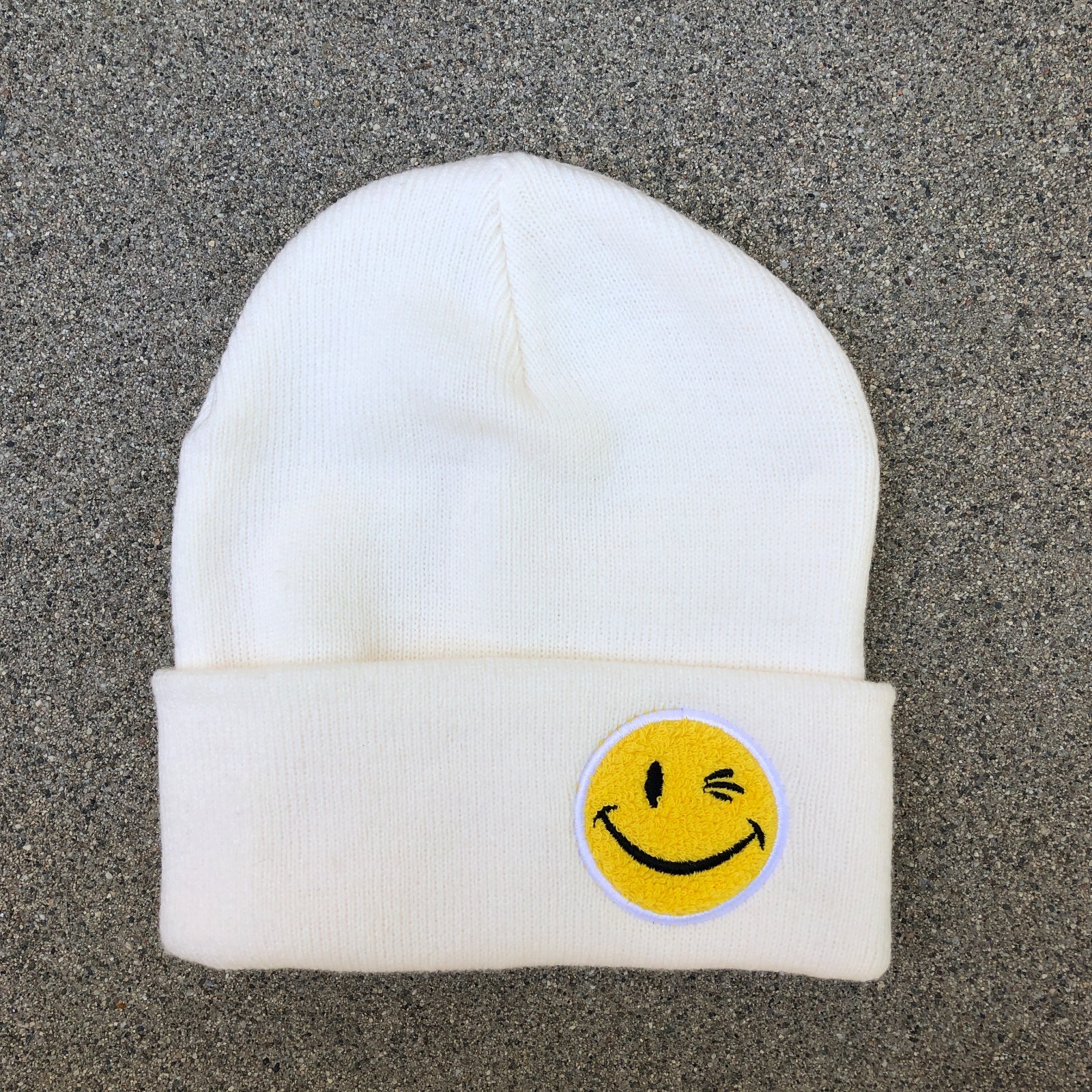 帽子 USUAL THINGS SCRUTINT GD STRP BEANIE Studio Ghibli® Spirited Away Soot Sprite Figural Beanie