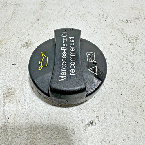Engine Motor Oil Filler Cap Mercedes AMG GT 2018-2021 OEM