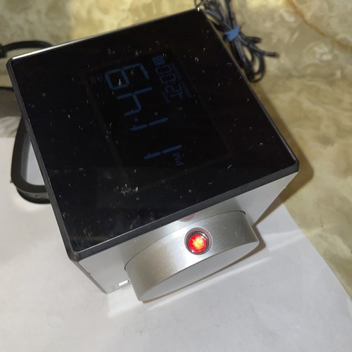Sony Alarm Clock With Time Projection Alarmclock