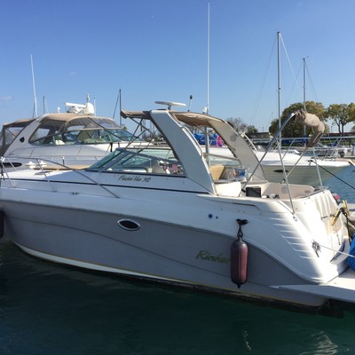 2004 310 Rinker Fiesta Vee