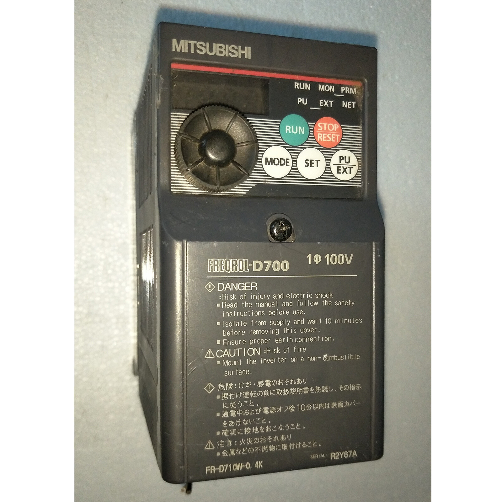 三菱 FREQROL D700 FR-D710W-0.75K MITSUBISHI FR-D720-0.75K-57 FREQROL-D700 INVERTER 3-PHASE