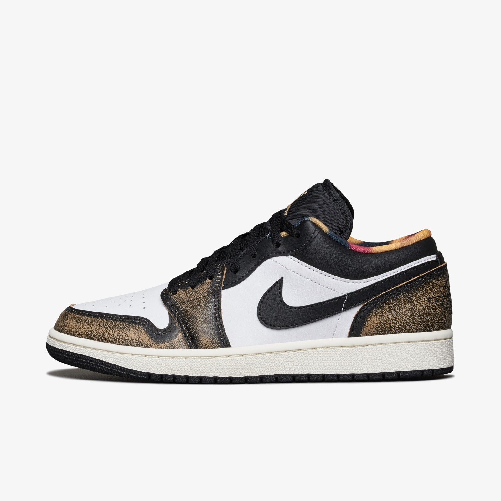 

Мужские кроссовки Jordan 1 Low SE Black White Onyx DQ8422-001, Black/white/onyx/sail, Jordan 1 Low SE Black White Onyx
