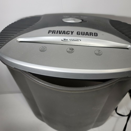 Techko Privacy Guard Paper Shredder 15