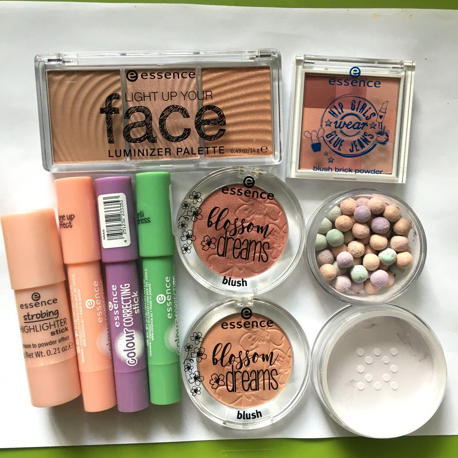 I'm PINCH Essence m 60ml& BrightEssence 90's Pinch Waist in