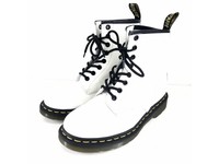 dr martens 1460 matte black