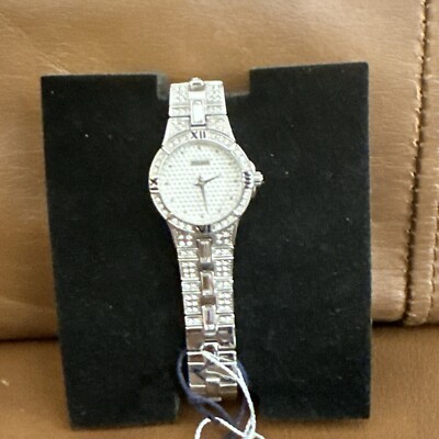 Pulsar Swarovski Crystals Stainless Steel Woman s Watch PTA367 Brand New Rare