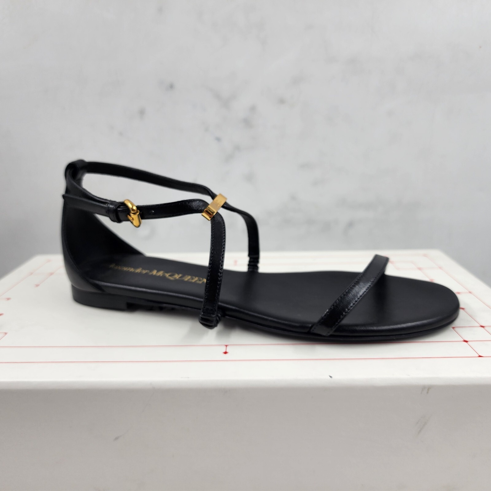 Alexander McQueen Ankle-Strap Leather Sandals Women's 37/7US Black/Gold Buckled - Picture 14 of 18