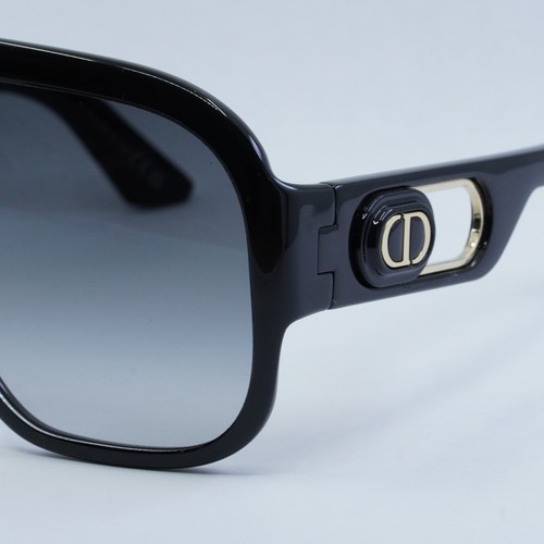 Pre-owned Dior Bobbysport M1u 10a1 Shiny Black/gradient Smoke 00--135 Sunglasses In Gray