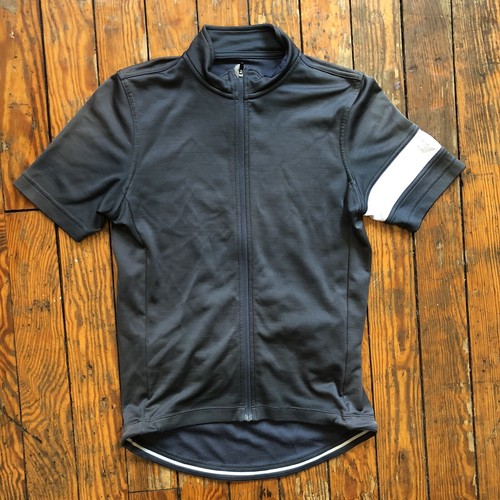 Rapha MEN'S CLASSIC JERSEY II　ローズSサイズ Twelve years on, the new Classic Jersey II updates Rapha's