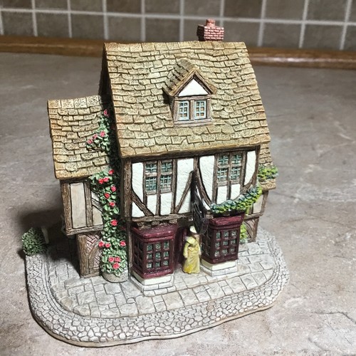 Lilliput Lane 1995 GRANDMA BATTY'S TEA ROOM- Artist Signedの Lilliput Lane 1995 GRANDMA BATTY'S TEA ROOM- Artist Signedの