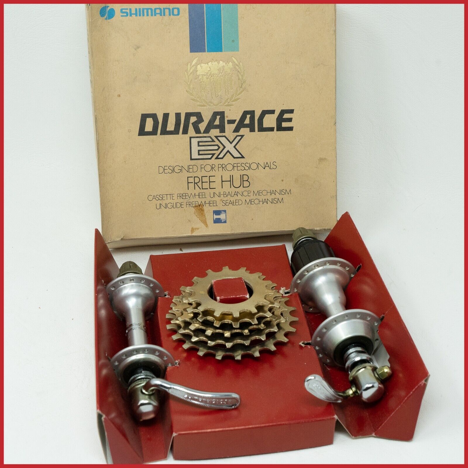 NOS SHIMANO DURA ACE 7200 HUBS 32h HOLES VINTAGE 6 SPEED OLD NOS SHIMANO DURA ACE 7200 HUBS 32h HOLES VINTAGE 6 SPEED OLD