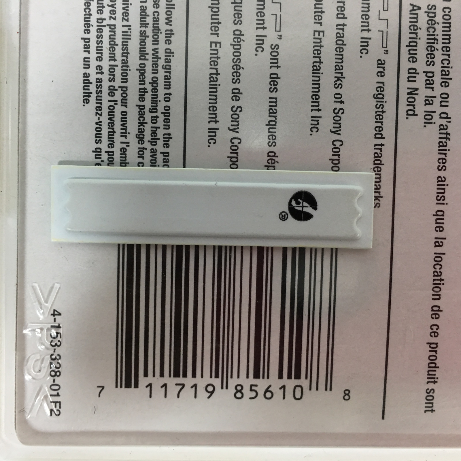 PSP Go AC Adaptor For PSP Go UMD Very Good 0E NEW in package