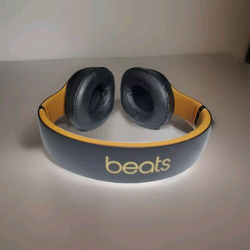 Beats Dr. Dre Studio 3 Gold Black Bluetooth Wireless Headphones | eBay Beats Dr. Dre Studio 3 Gold Black Bluetooth Wireless Headphones | eBay