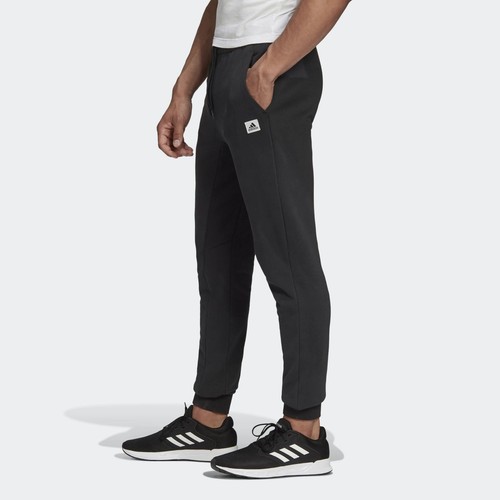 

[GD3868] Мужские брюки Adidas Brilliant Basics, Черный