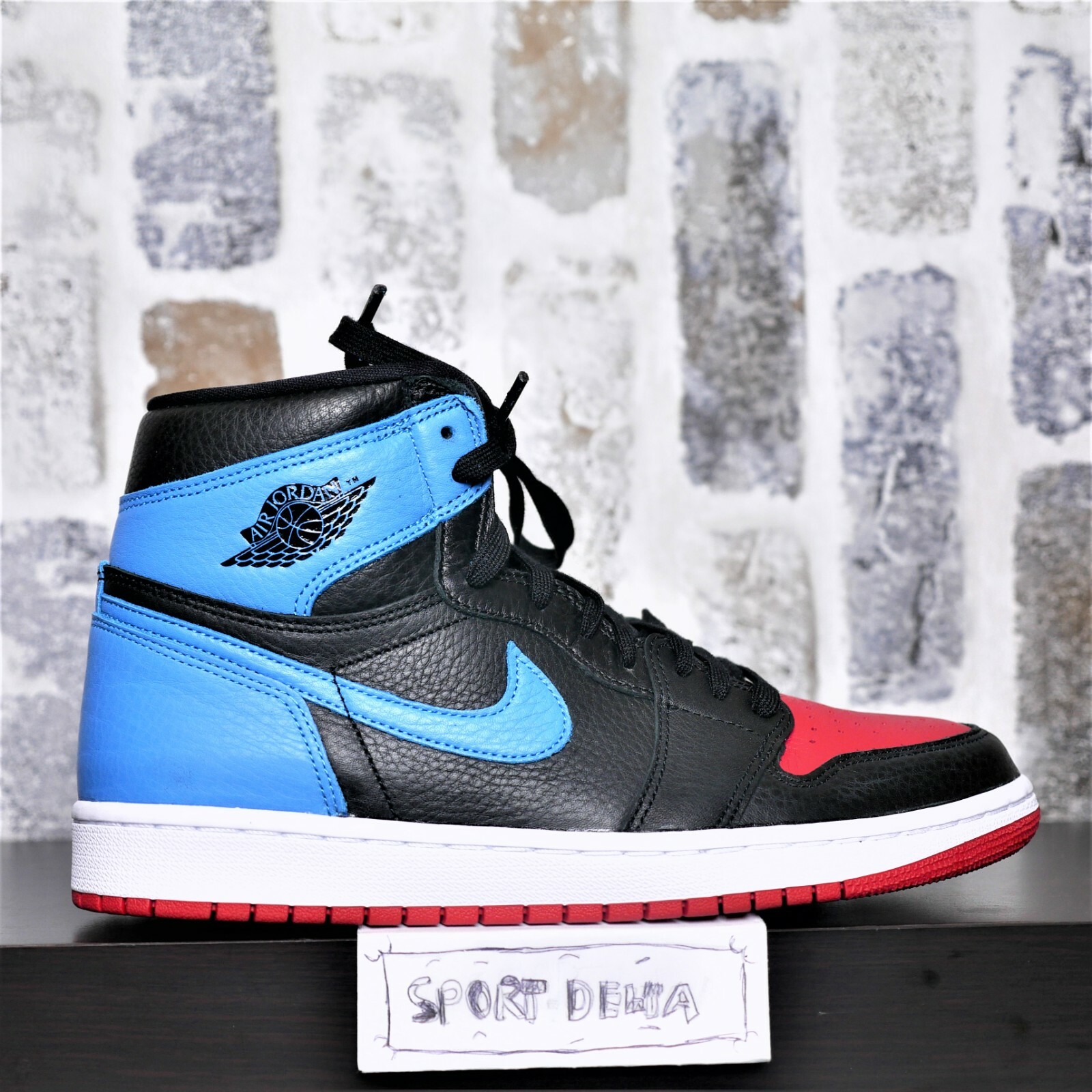 Pre-owned Jordan Nike Air  1 Retro High To Chi Leather Women's Sz 10 Cd0461-046 In Multicolor
