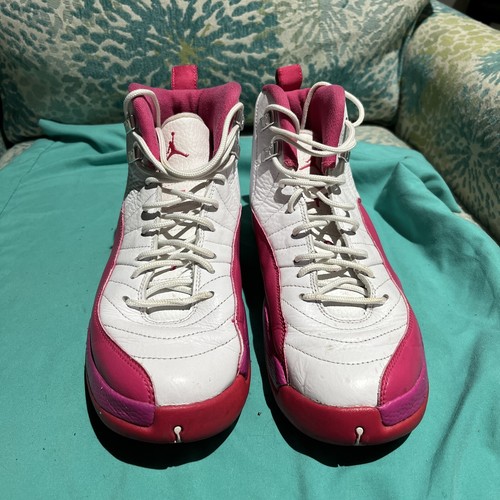 red1121様 Nike Air Jordan 12 Vivid Dynamic Pink Valentines Day Sz 8 Y