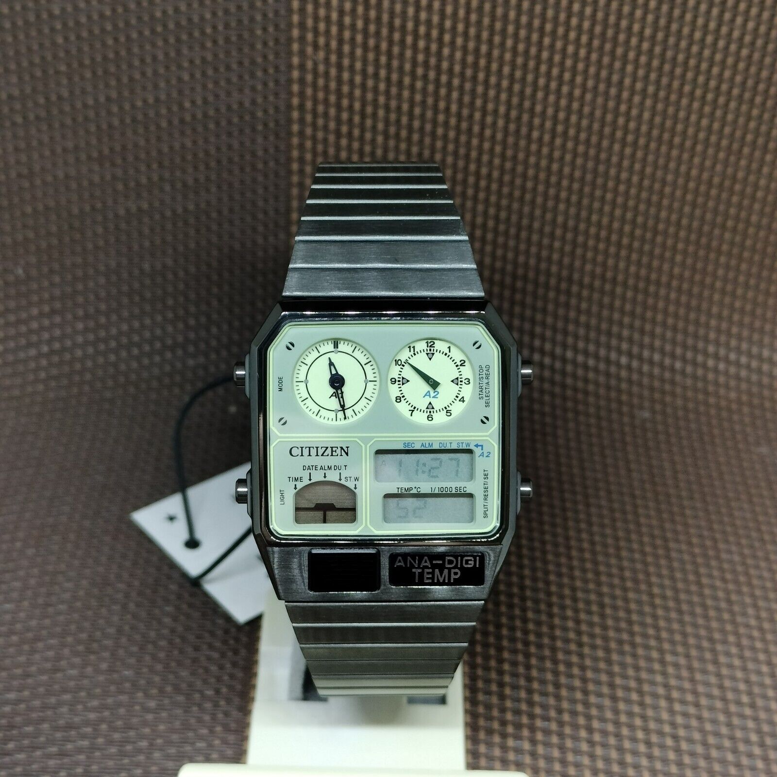 Pre-owned Citizen Jg2147-85x Light Green Analog Digital Black Stainless Steel Men's Watch