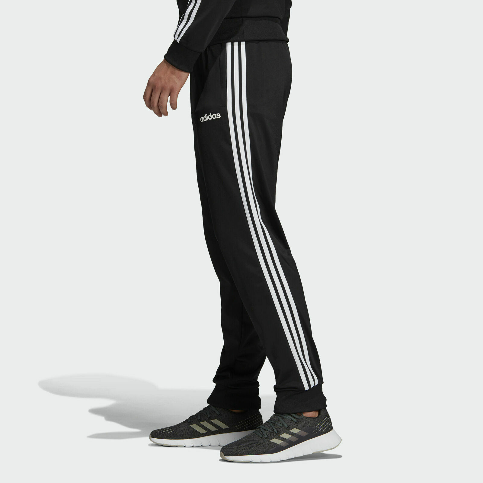 adidas essentials tricot