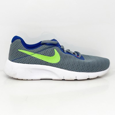 

Кроссовки для бега Nike Boys Tanjun 818382-025 серые, размер 3 года, Серый, Tanjun