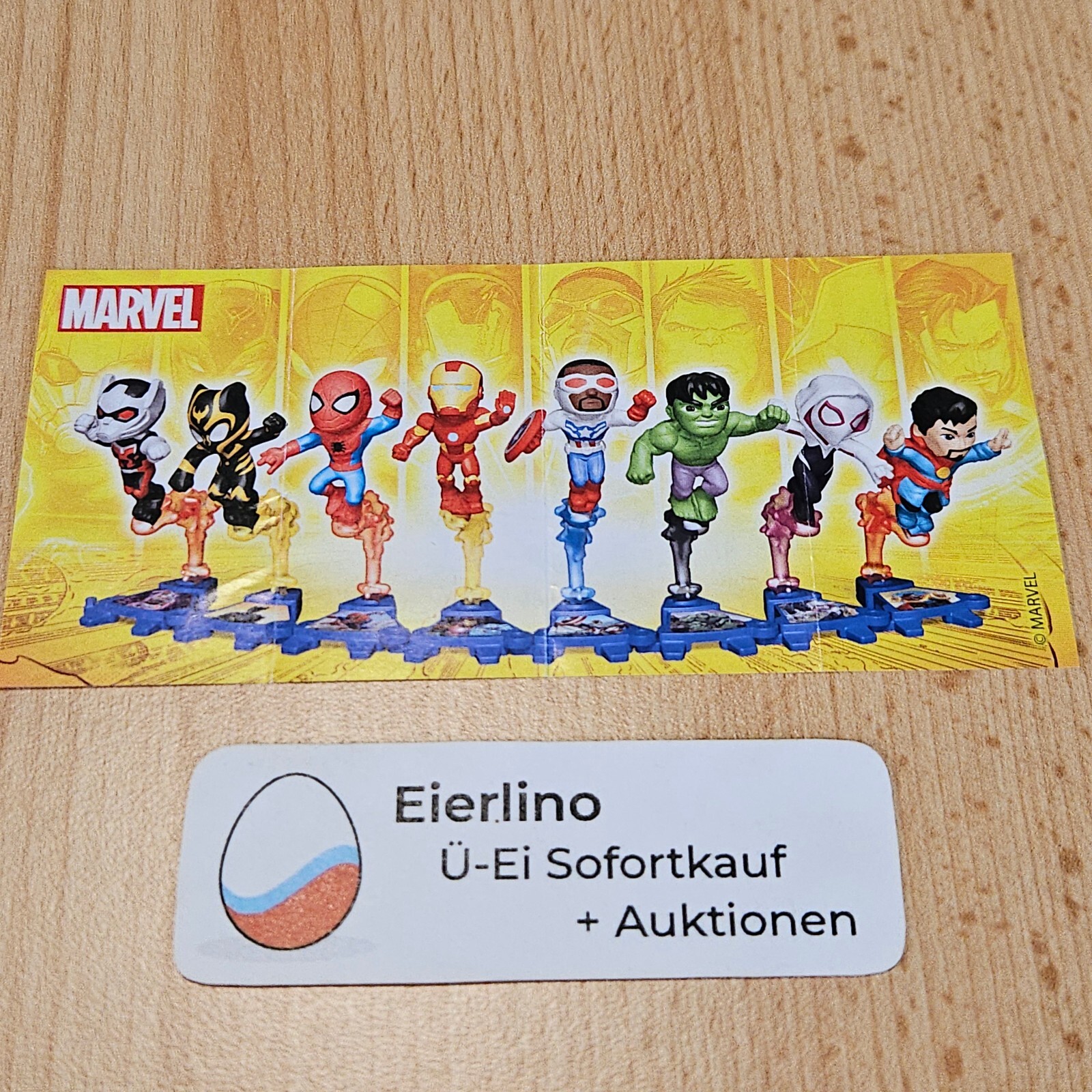 NEW KINDER SET Marvel Heroes Avengers collectible 1.5" figurines FULL OF LEGENDS