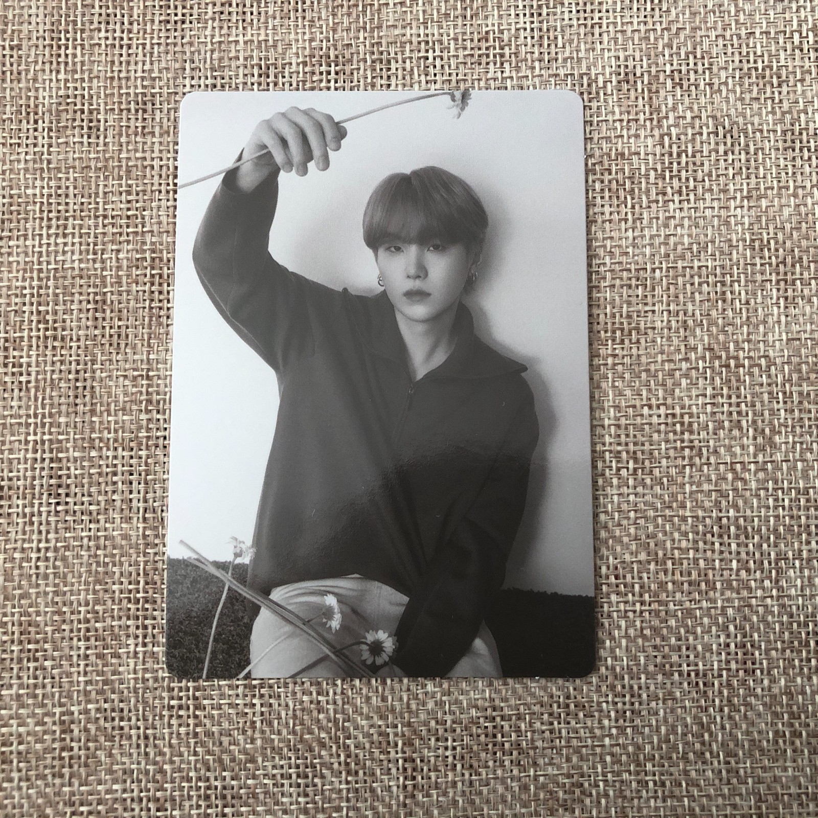 BTS SUGA 6/6 [ 2024 MD MONOCHROME MNCR] Official Mini Photocard / New,Rare /Gift