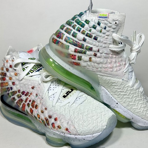 ★サイバイマン ★Nike LeBron 17 ホワイト/マルチカラー ☆サイバイマン様専用 ☆Nike LeBron 17 ホワイト/マルチカラー