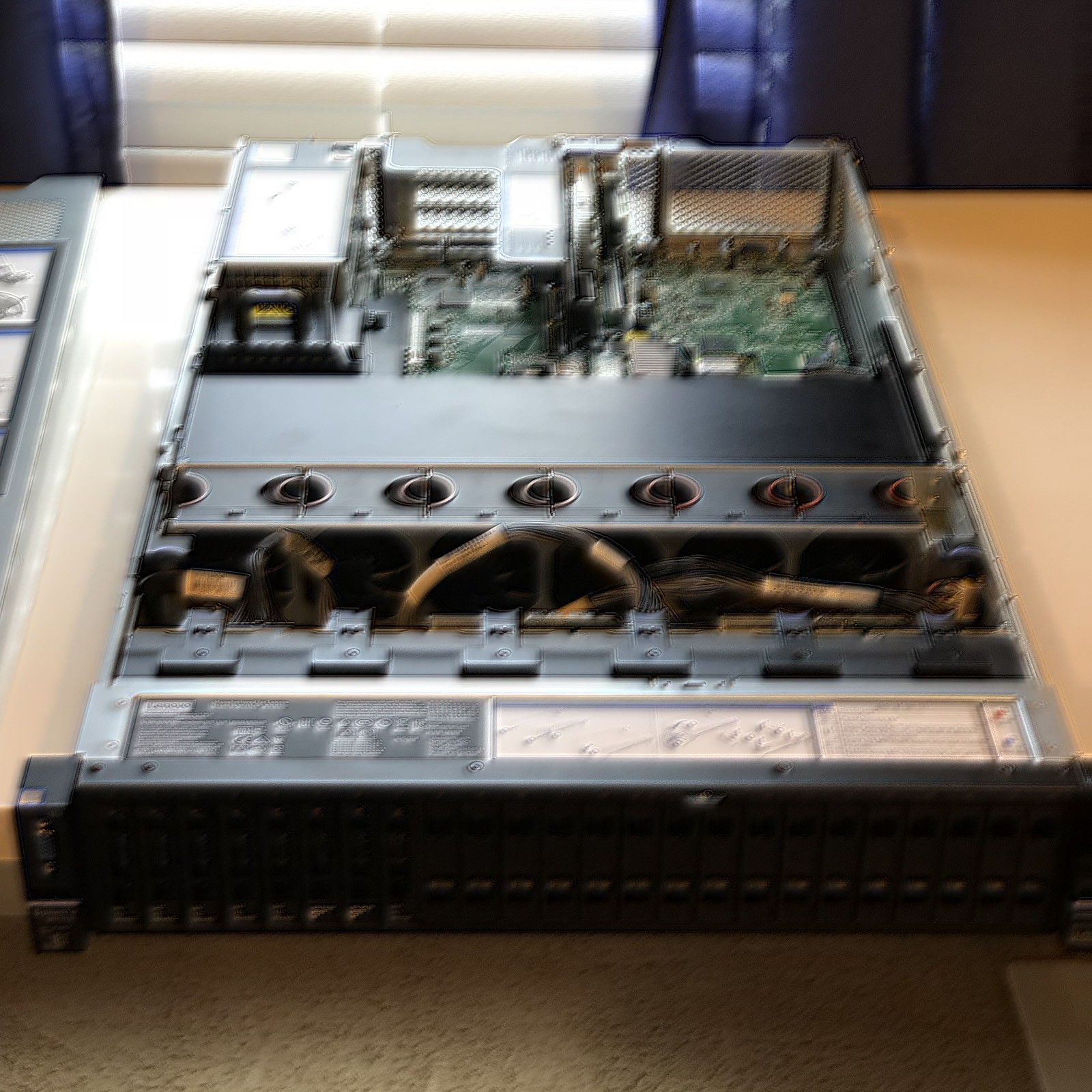 Lenovo x3650 M5-FULL WARRANTY-256GB-dual 2.1Ghz 8 Core-6x1TB SAS HD-RAID 6 & IMM