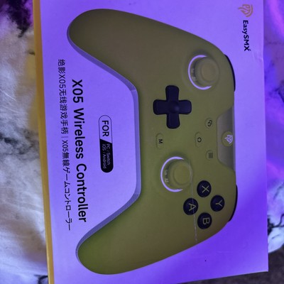 EasySMX X05 Wireless Bluetooth Hall Effect Controller (lime) With Soccer Joystic