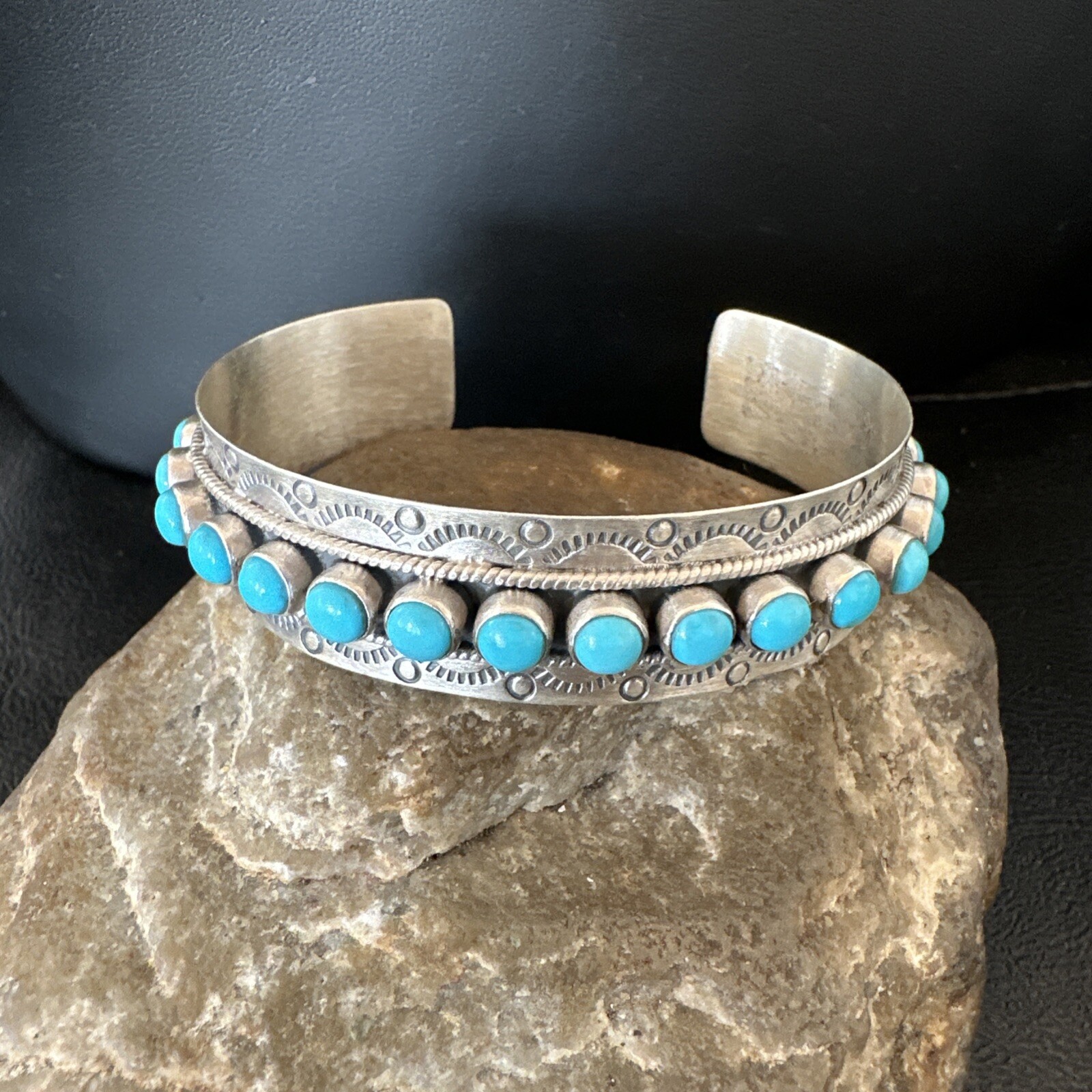 Mens Womens Kingman Turquoise Navajo Sterling Silver Cluster Cuff