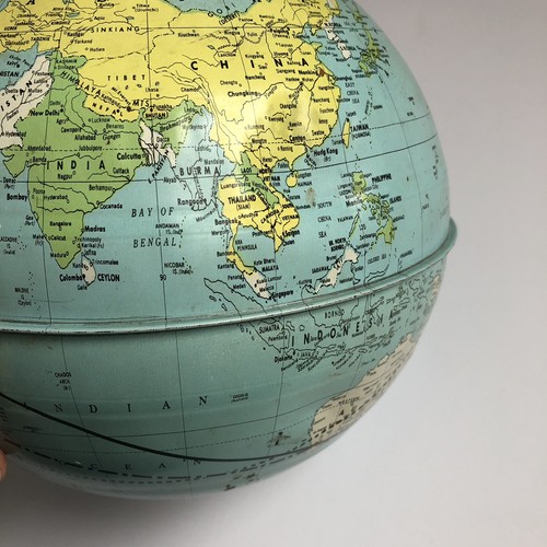 Vintage Metal Globe World Map 10
