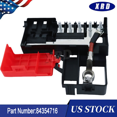 NEW Battery Distribution Engine Compartment Fuse Block For GM Escalade  84354716