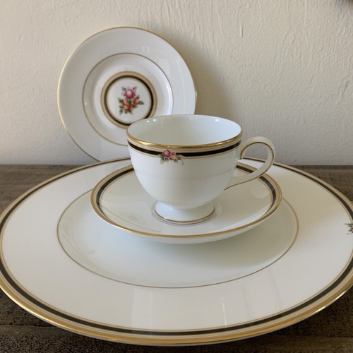 WEDG WOOD CLIO