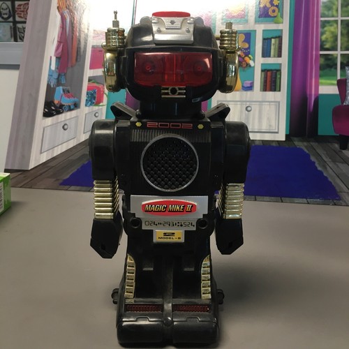 Magic Mike ll robot-2022 -2-model-B-original-1984