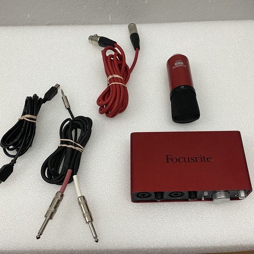 Focusrite Scarlett 2i2 赤 Scarlett 2i2 [3rd Gen] - Refurbished | Focusrite