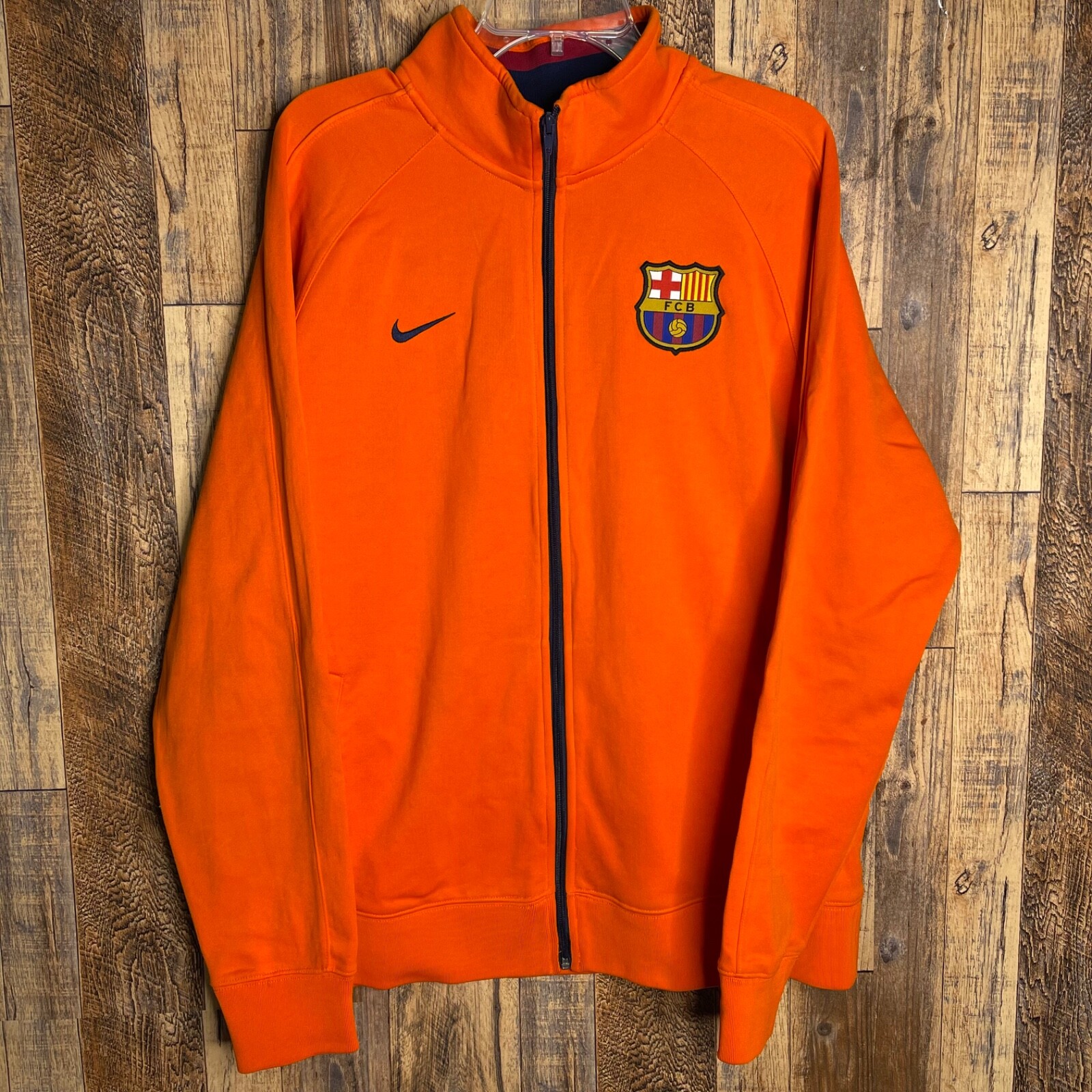 FC BARCELONA FOOTBALL ORANGE JACKET ORIGINAL NIKE 478155-815 FC BARCELONA FOOTBALL ORANGE JACKET ORIGINAL NIKE 478155-815