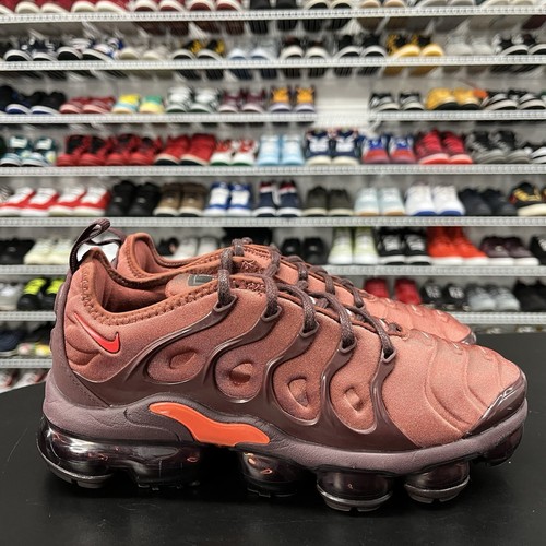 靴 NIKE VAPOR MAX Deep Ruby RED 25cm Nike Air Vapormax 'Dark Team Red & Black'. Nike SNKRS