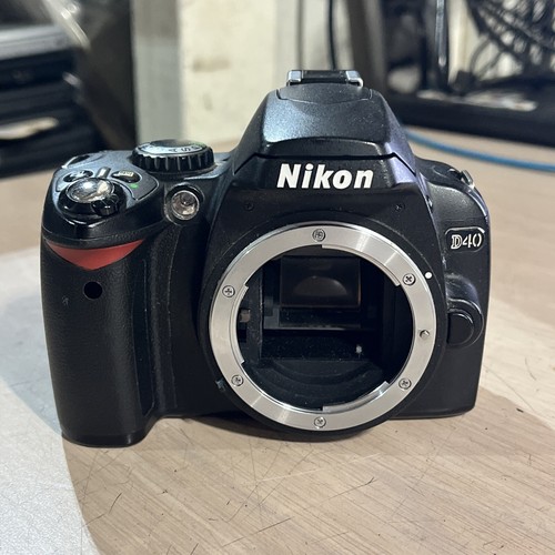 J*！様 Nikon D40 Category:Nikon D40 - Wikimedia Commons