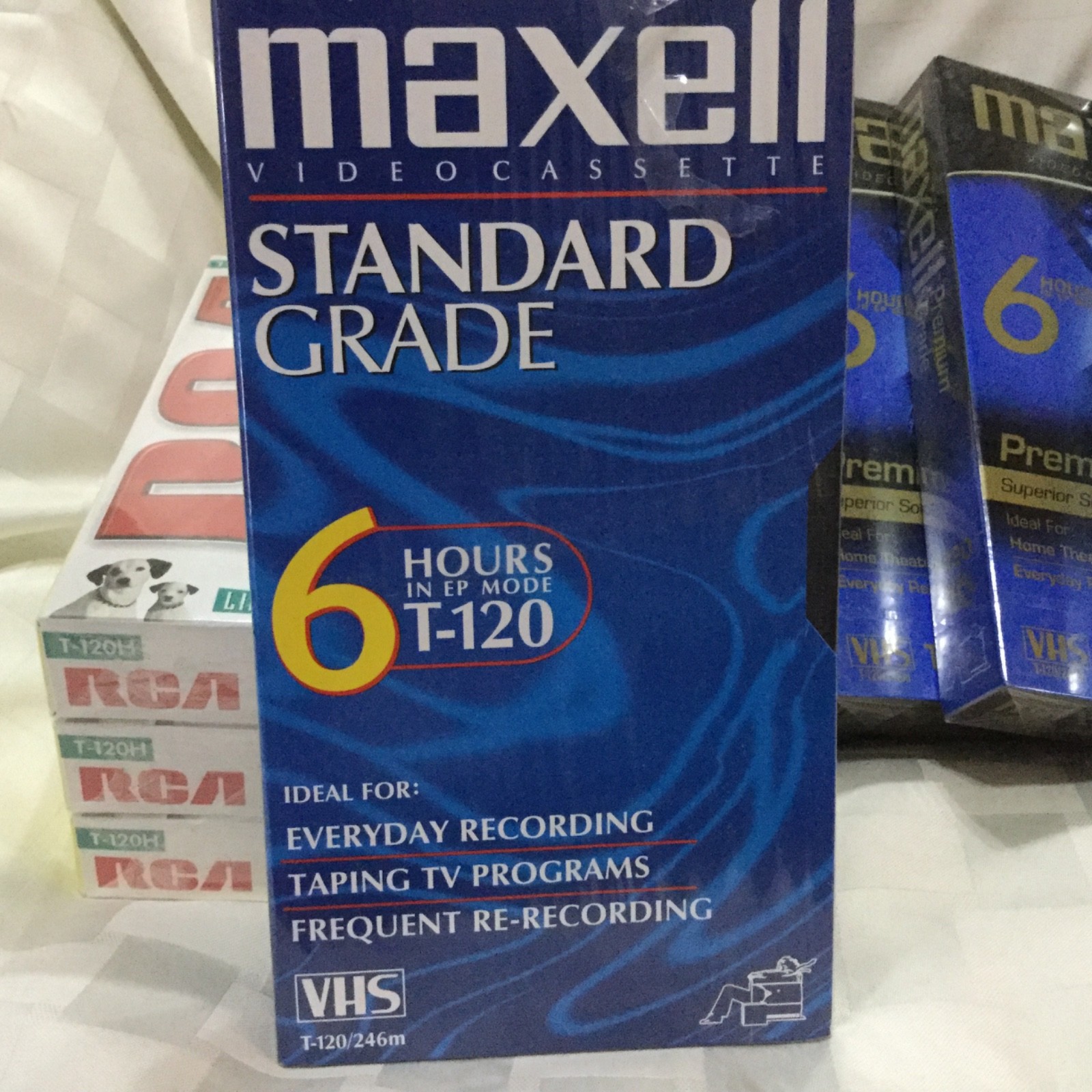 Lot of 9 Blank VHS Video Tapes NEW SEALED Maxell RCA, B3