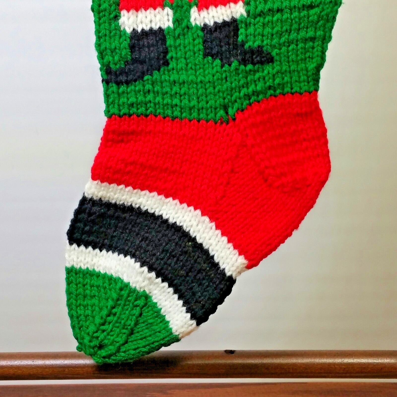 VINTAGE HAND KNITTED SANTA CLAUS WITH ANGORA BEARD CHRISTMAS STOCKING DAD