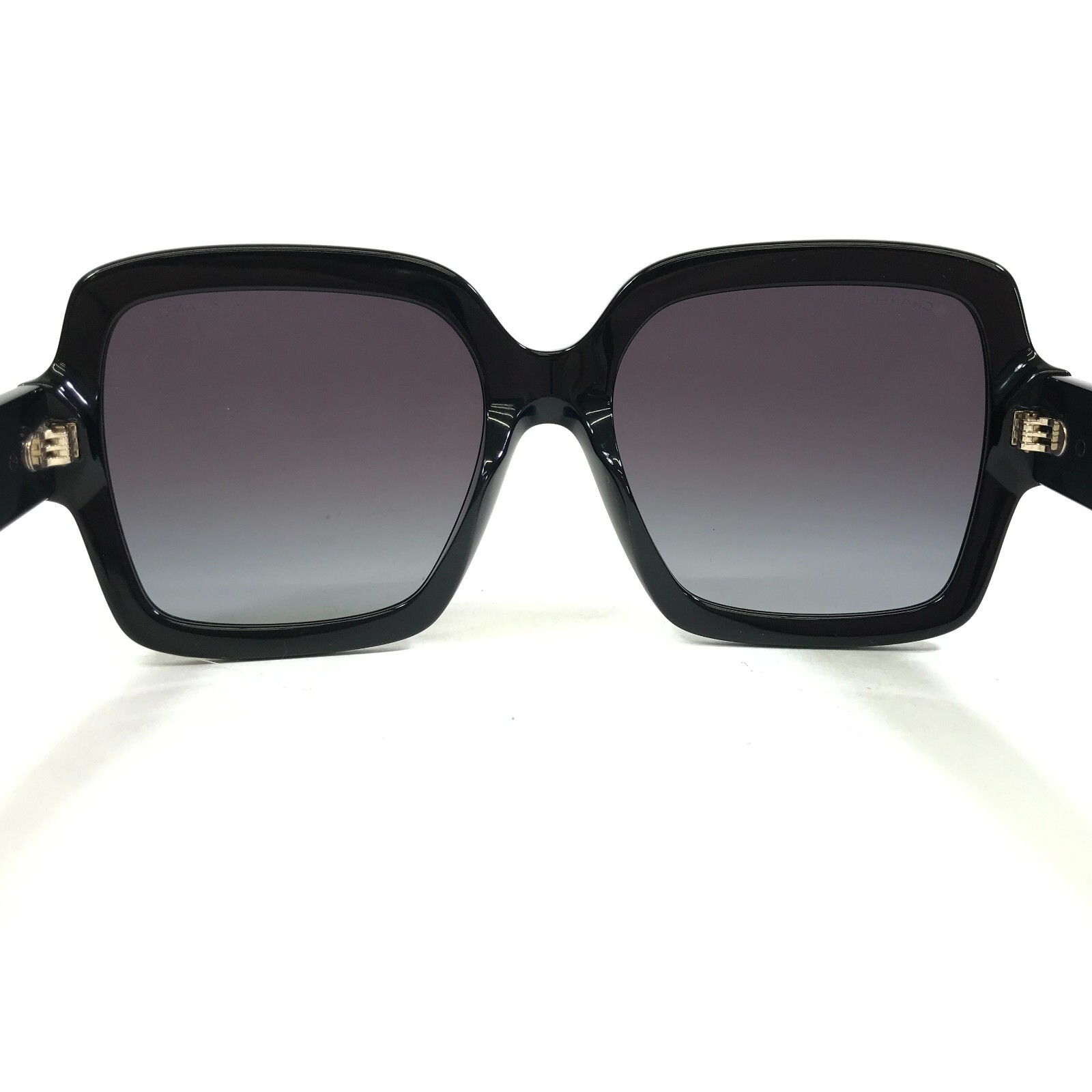 Pre-owned Chanel Sunglasses 5479-a C.1403/s6 Black Frames Gray Gradient Lenses 56-18-140